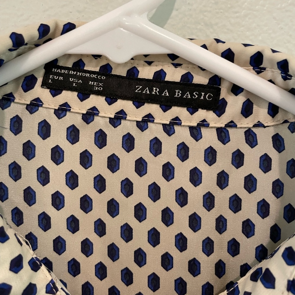 Women’s Zara Basic Button Down. Cream With Blue A… - image 4